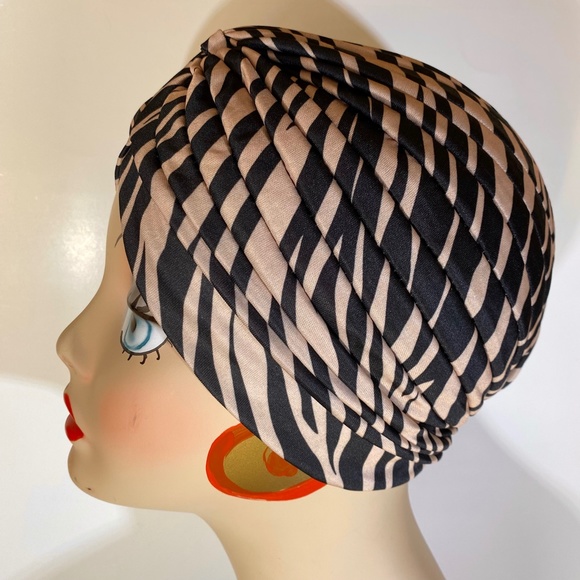 SEXY nude and black zebra vintage style turban pinup cloche - Picture 3 of 5
